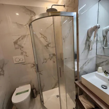 Edera Hotel