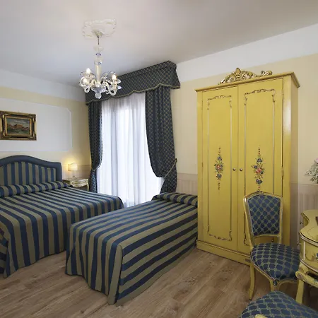 Edera Hotel Lido de Venise