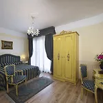 فندق إديرا 3*