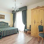 Edera Hotell