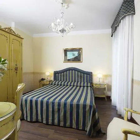 Hotell Edera Venedig-Lido