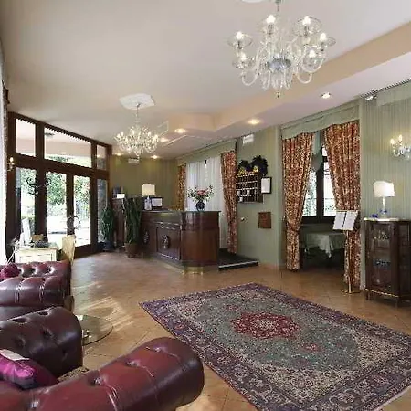 Hotell Edera 3*