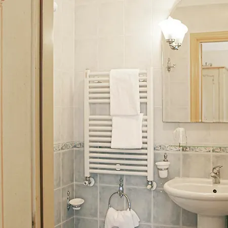 Hotel Edera 3*