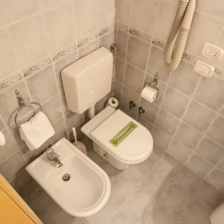 Hotell Edera Venedig-Lido