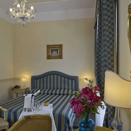 Hotell Edera 3*