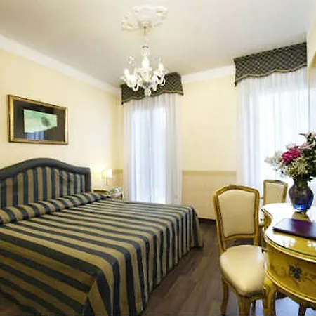 Hotell Edera 3*