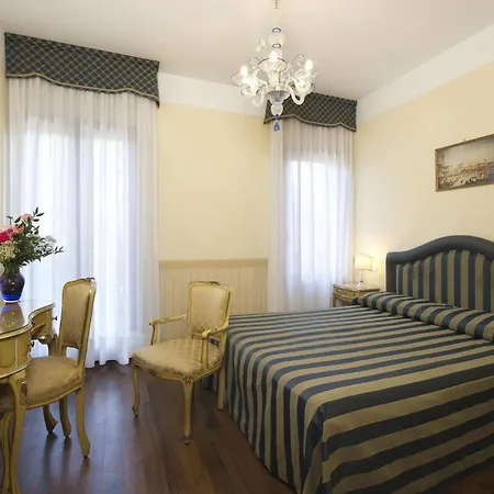 Edera 3* Venedig-Lido